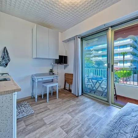 Studio A 100 M De La Plage Apartment Antibes